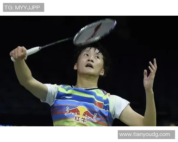 成都羽毛球队包夹战术解析与实战应用探讨