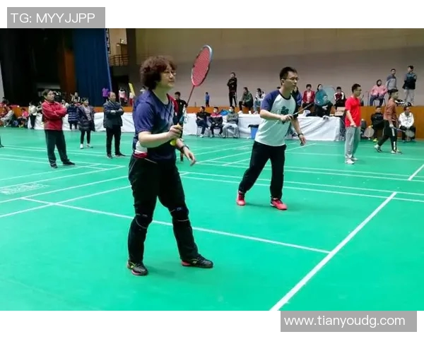 杭州羽毛球队与广州羽毛球队赛后复盘速度对比分析与战术反思