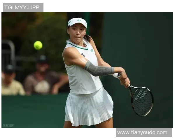 重庆网球队灵活应对挑战展现网球运动的新风貌与发展潜力