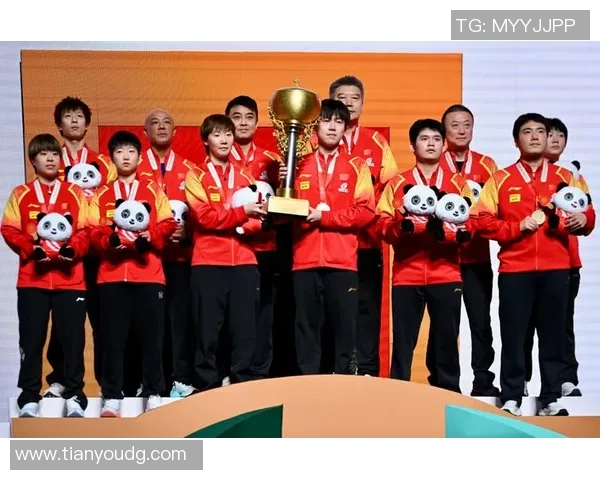 成都羽毛球队在世界杯舞台上的拼搏历程与荣耀时刻 成都羽毛球队在世界杯舞台上的拼搏历程与荣耀时刻