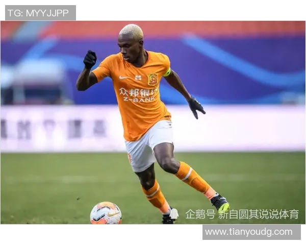 武汉篮球队意识对比分析:团队协作与个人能力的深度探讨 武汉篮球队意识对比分析:团队协作与个人能力的深度探讨